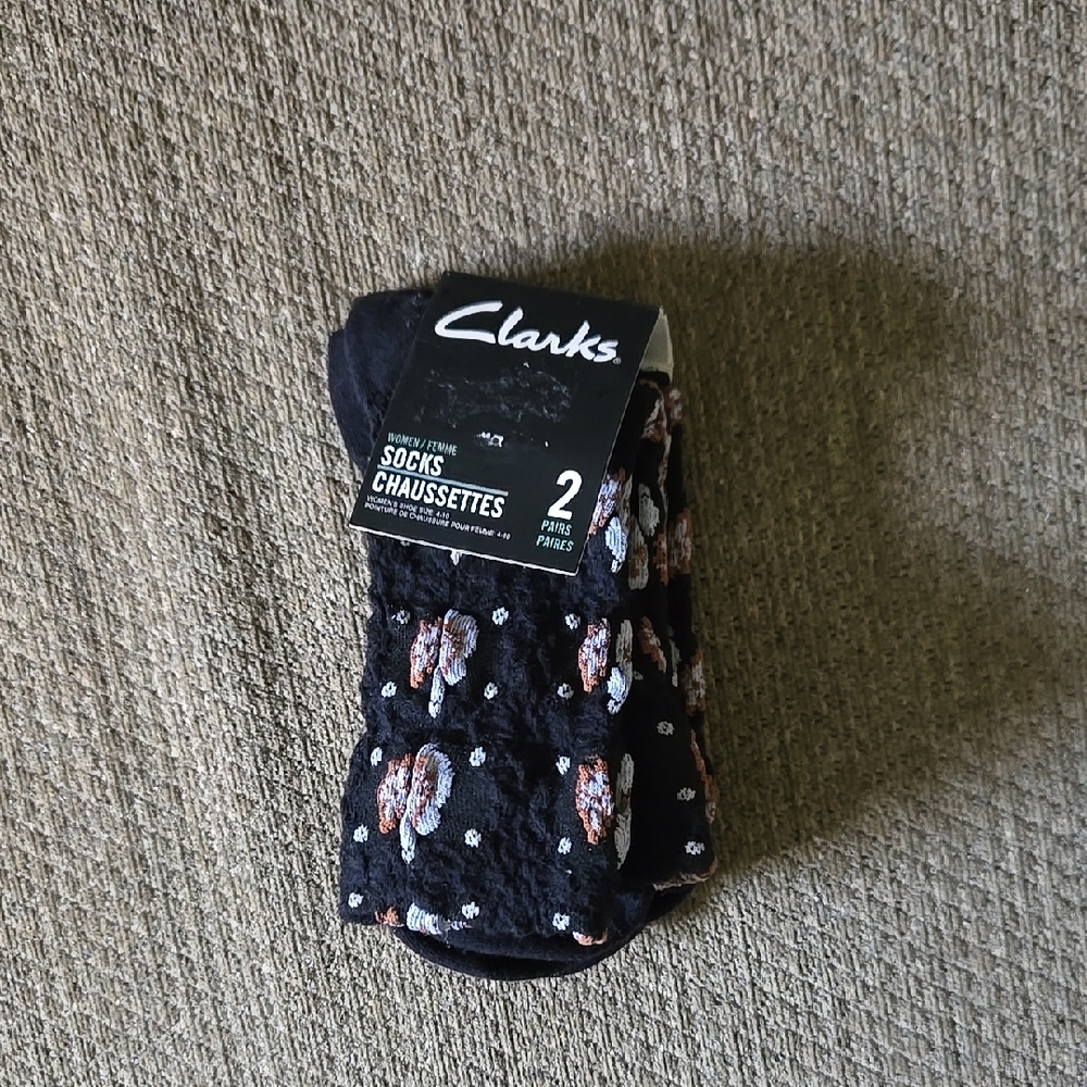 Clarks Black Womans Socks, NWT
